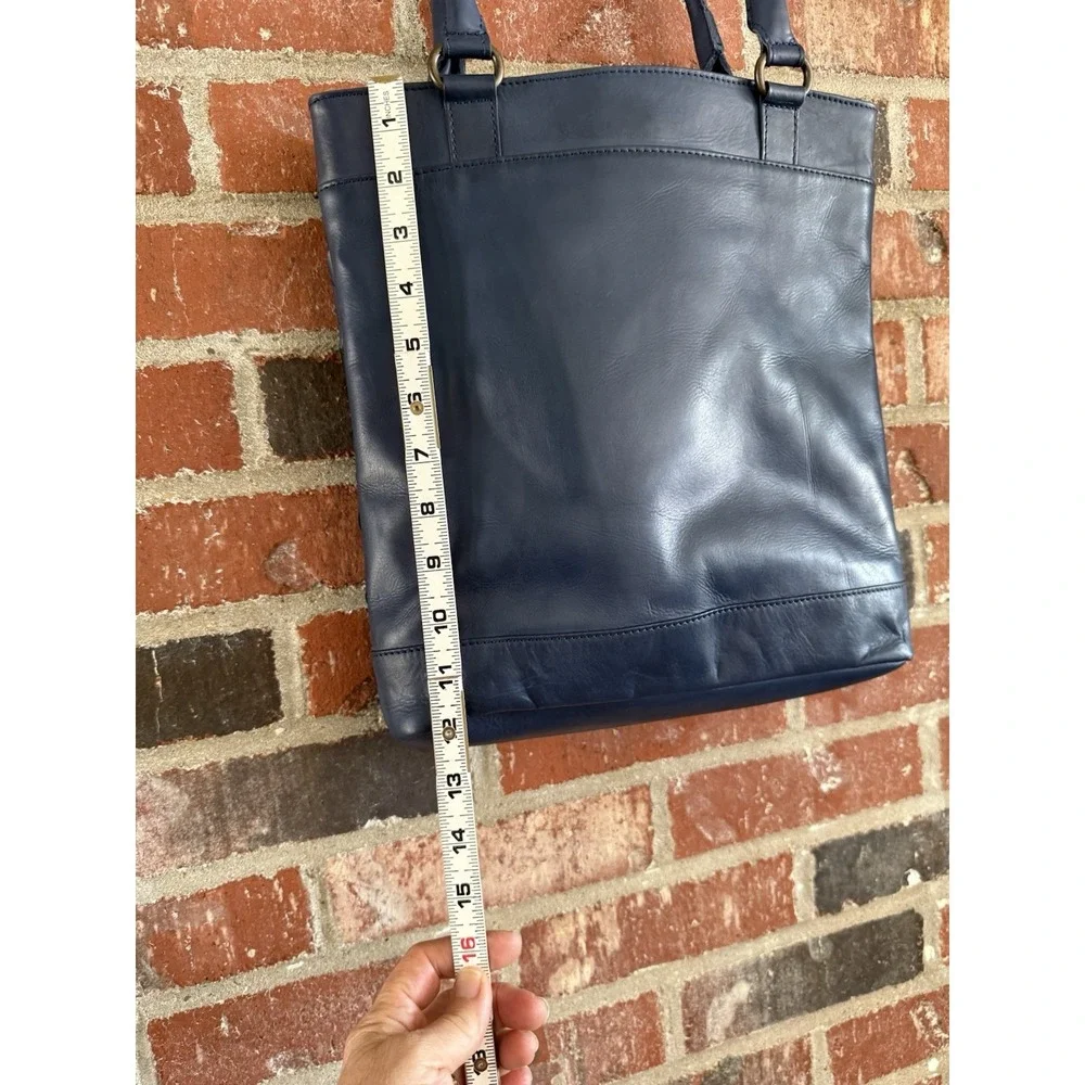 North‎ Style Deep Blue Woven Leather Bag, Magnetic Closure, Rolled Handles
